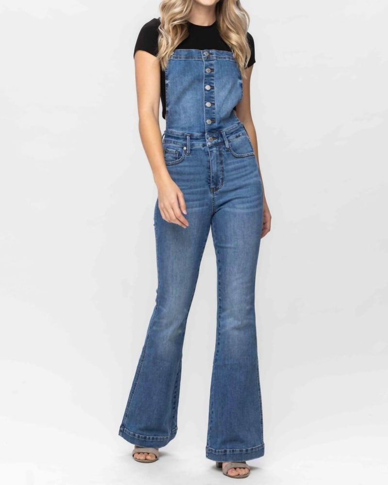 Front of a model wearing a size 2X Flared Overalls In Blue in Blue by Judy Blue. | dia_product_style_image_id:353787